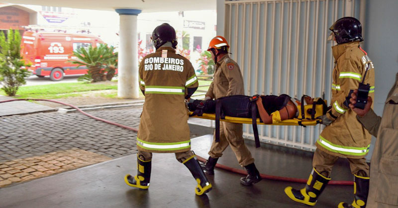 Simulação de Incêndio na Prefeitura de Araruama