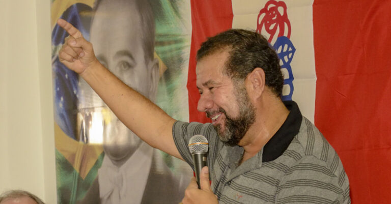 Carlos Lupi