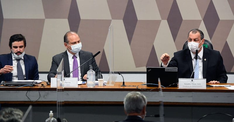 Advogado Diego Caetano da Silva Campos; líder do governo na Câmara, deputado Ricardo Barros (PP-PR); presidente da CPIPANDEMIA, senador Omar Aziz (PSD-AM) - Foto - Jefferson Rudy-Agência Senado_edited