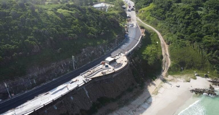 DER-RJ deve liberar o trânsito na RJ-140, em Arraial do Cabo
