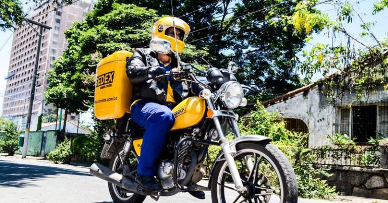 correios sedex carteiro divulgação