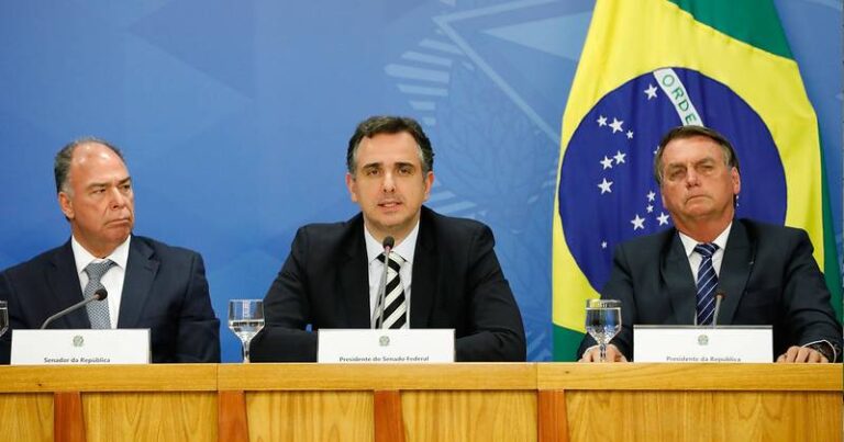 Coletiva à imprensa sobre a PLP 18-2022 (ICMS sobre combustíveis) - Foto de Alan Santos-PR