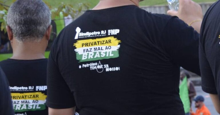 PRIVATIZAR FAZ MAL petróleo