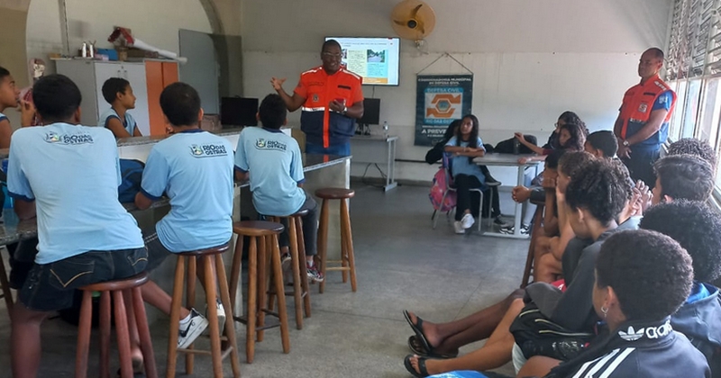 Defesa Civil nas escolas Rio das Ostras