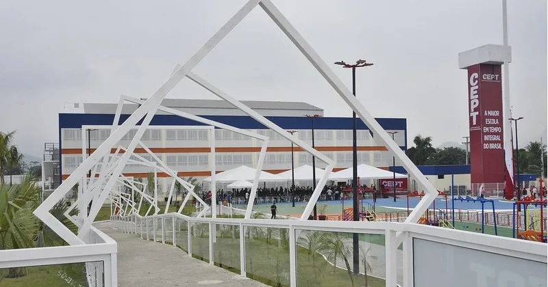 Escola em Tempo Integral Maricá