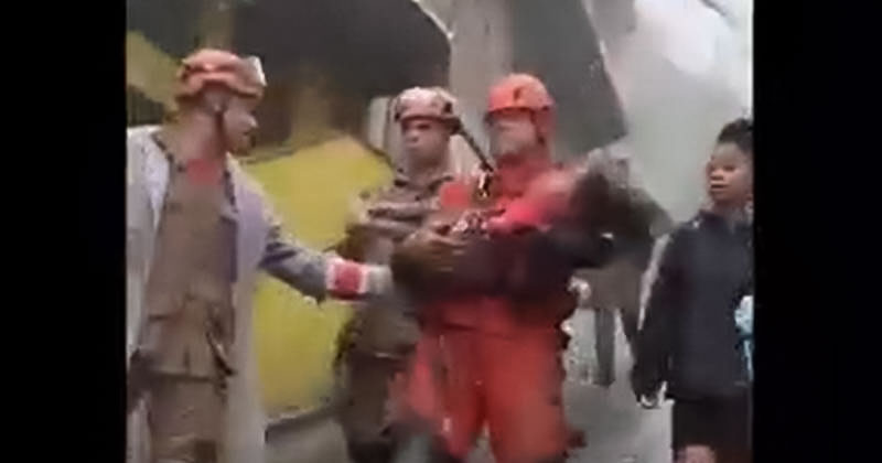 bombeiros resgatam criança