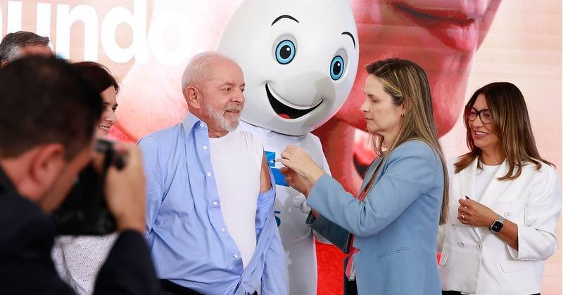 Vacina cotra gripe Lula