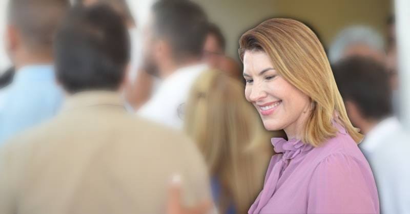 Manoela Peres prefeita de saquarema