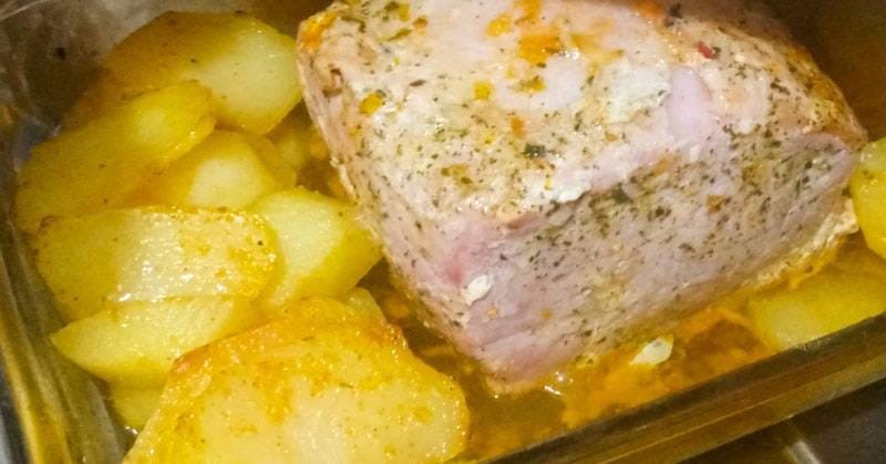 carne suina mal passada, com batatas