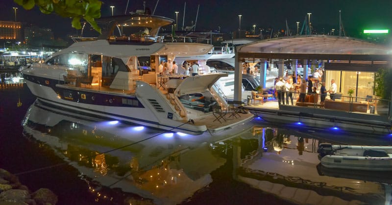 Rio Boat Show - Iates de noite