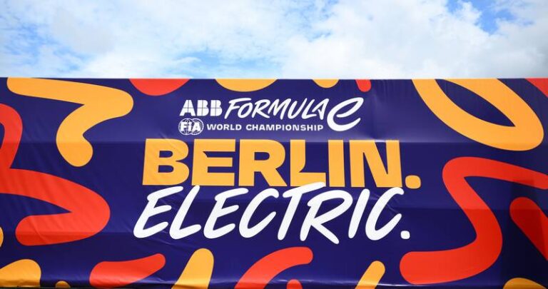 Photo by Simon Galloway LAT Images for Formula E - Berlim