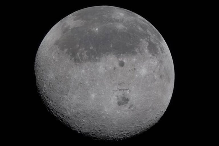 Lua - 06 de abril - NASA